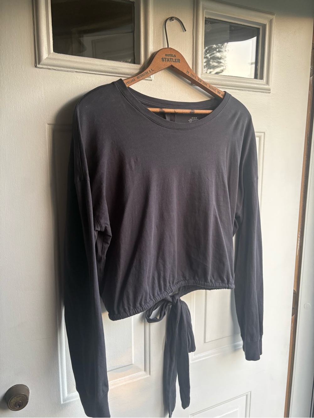 American Eagle Women’s M 100% Cotton Charcoal Long Sleeve Tie Waist Crop Top